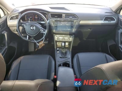 Zdjęcie 8 z 12 samochodu: 2020 VOLKSWAGEN TIGUAN SE VIN:3VV3B7AX4LM104814 - miniatura