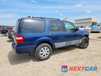 Trzecie zdjęcie samochodu z tyłu: 2010 FORD EXPEDITION XLT VIN:1FMJU1G56AEA42964 - miniatura
