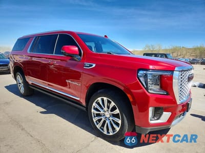 Czwarte zdjęcie samochodu z boku: 2022 GMC YUKON XL DENALI VIN:1GKS2JKL6NR115242 - miniatura