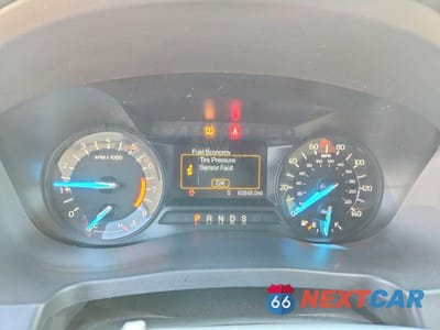 Zdjęcie 9 z 13 samochodu: 2017 FORD EXPLORER VIN:1FM5K8B80HGA47190 - miniatura