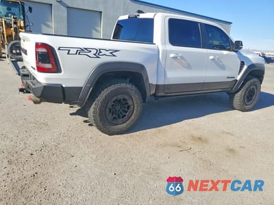 Trzecie zdjęcie samochodu z tyłu: 2021 RAM 1500 TRX VIN:1C6SRFU9XMN803439 - miniatura