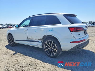 Drugie zdjęcie samochodu z przodu: 2022 AUDI Q7 PREMIUM PLUS VIN:WA1LXBF71ND015688 - miniatura