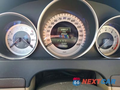 Zdjęcie 9 z 12 samochodu: 2014 MERCEDES-BENZ C 250 VIN:WDDGF4HBXEA932708 - miniatura