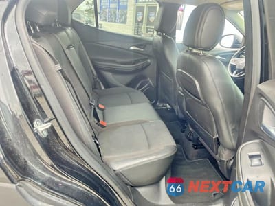 Zdjęcie 6 z 10 samochodu: 2020 BUICK ENCORE GX SELECT VIN:KL4MMDSL2LB096513 - miniatura