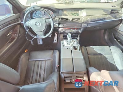 Zdjęcie 8 z 12 samochodu: 2011 BMW 528 I VIN:WBAFR1C58BC737572 - miniatura