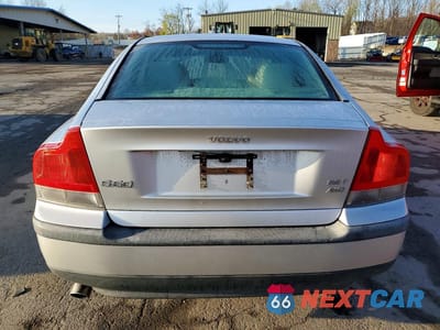 Zdjęcie 6 z 12 samochodu: 2004 VOLVO S60 2.5T VIN:YV1RH59H442346787 - miniatura