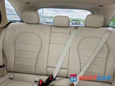 Zdjęcie 10 z 13 samochodu: 2019 MERCEDES-BENZ GLC 300 4MATIC VIN:WDC0G4KB1KV193079 - miniatura