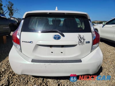 Zdjęcie 6 z 12 samochodu: 2015 TOYOTA PRIUS C ONE VIN:JTDKDTB34F1580457 - miniatura