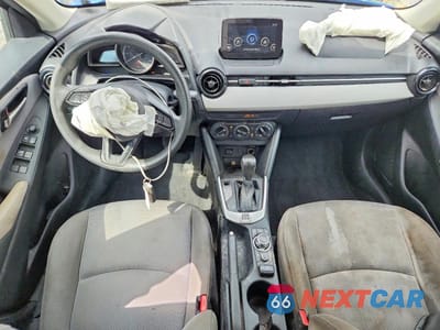 Zdjęcie 8 z 12 samochodu: 2019 TOYOTA YARIS L VIN:3MYDLBYV9KY523953 - miniatura