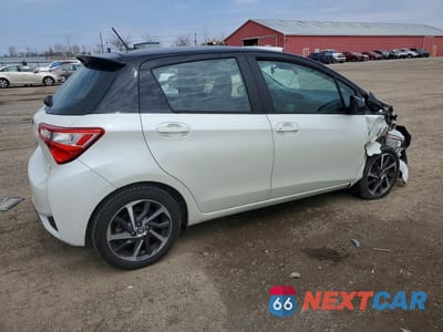 Trzecie zdjęcie samochodu z tyłu: 2018 TOYOTA YARIS 5-DOOR L VIN:VNKKTUD37JA088494 - miniatura