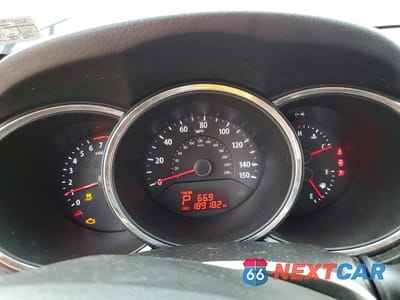 Zdjęcie 9 z 13 samochodu: 2012 KIA SORENTO LX VIN:5XYKTCA69CG274798 - miniatura
