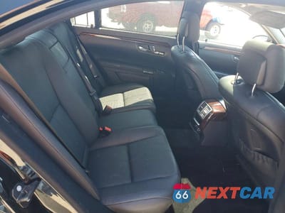 Zdjęcie 10 z 11 samochodu: 2008 MERCEDES-BENZ S 550 4MATIC VIN:WDDNG86X08A179690 - miniatura