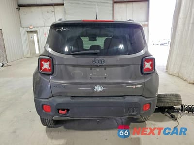Zdjęcie 6 z 14 samochodu: 2016 JEEP RENEGADE TRAILHAWK VIN:ZACCJBCTXGPC97259 - miniatura