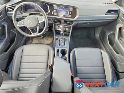 Zdjęcie 8 z 11 samochodu: 2024 VOLKSWAGEN JETTA SE VIN:3VWEM7BU8RM035928 - miniatura