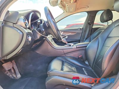 Zdjęcie 7 z 13 samochodu: 2016 MERCEDES-BENZ C 300 VIN:55SWF4JB3GU154129 - miniatura
