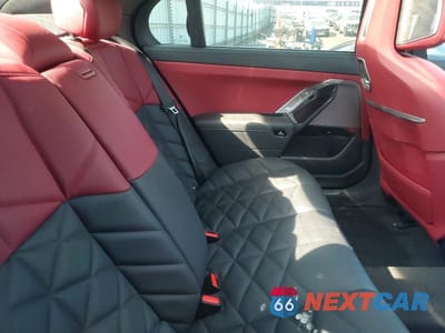 Zdjęcie 10 z 13 samochodu: 2024 BMW 740 I VIN:WBA23EH08RCT01853 - miniatura