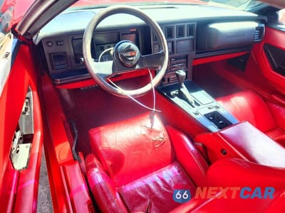 Zdjęcie 8 z 12 samochodu: 1987 CHEV CORVETTE VIN:1G1YY3187H5127949 - miniatura