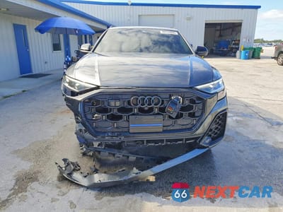Piąte zdjęcie samochodu w środku: 2024 AUDI SQ8 PREMIUM PLUS VIN:WA1AWBF15RD011669 - miniatura