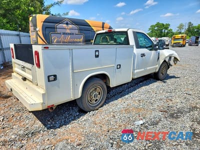 Czwarte zdjęcie samochodu z boku: 2019 FORD F250 SUPER DUTY VIN:1FDBF2A63KEG24592 - miniatura