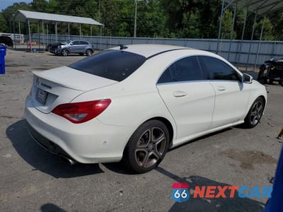 Trzecie zdjęcie samochodu z tyłu: 2014 MERCEDES-BENZ CLA 250 VIN:WDDSJ4EB7EN046237 - miniatura