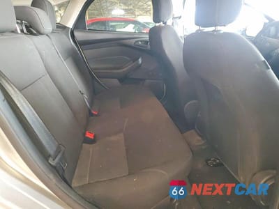 Zdjęcie 10 z 12 samochodu: 2018 FORD FOCUS S VIN:1FADP3E26JL278934 - miniatura