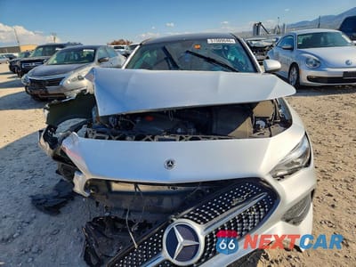 Piąte zdjęcie samochodu w środku: 2021 MERCEDES-BENZ CLA 250 VIN:W1K5J4GB0MN196277 - miniatura