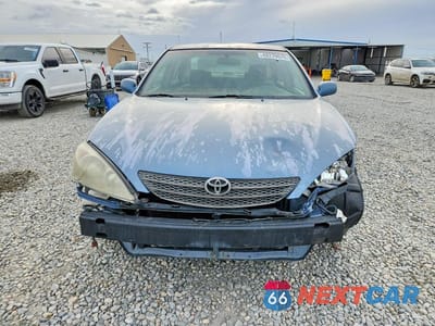 Piąte zdjęcie samochodu w środku: 2003 TOYOTA CAMRY LE VIN:4T1BE32K23U731175 - miniatura