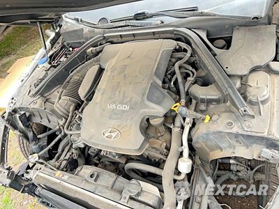Zdjęcie 7 z 10 samochodu: 2015 HYUNDAI GENESIS 3.8L VIN:KMHGN4JE0FU093486 - miniatura