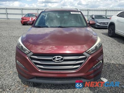 Piąte zdjęcie samochodu w środku: 2016 HYUNDAI TUCSON SE VIN:KM8J33A49GU206589 - miniatura