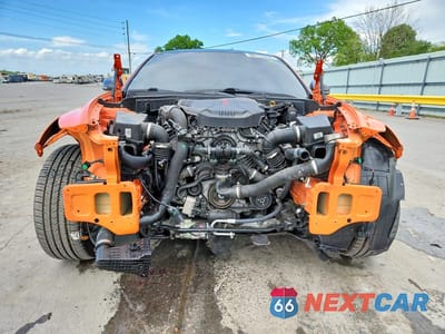 Piąte zdjęcie samochodu w środku: 2019 KIA STINGER GT VIN:KNAE35LC9K6070738 - miniatura