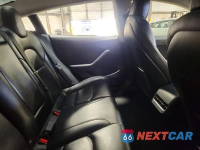 Zdjęcie 10 z 11 samochodu: 2022 TESLA MODEL 3 VIN:5YJ3E1EA5NF369824 - miniatura