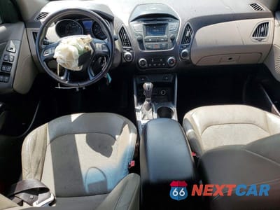 Zdjęcie 8 z 13 samochodu: 2014 HYUNDAI TUCSON SE VIN:KM8JU3AGXEU939514 - miniatura