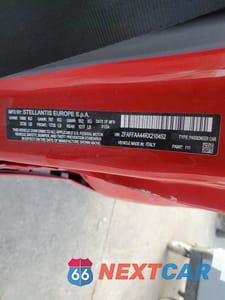 Zdjęcie 12 z 12 samochodu: 2024 FIAT 500 E RED VIN:ZFAFFAA44RX210452 - miniatura