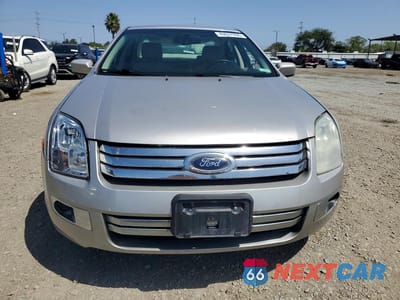Piąte zdjęcie samochodu w środku: 2008 FORD FUSION SEL VIN:3FAHP08198R146085 - miniatura