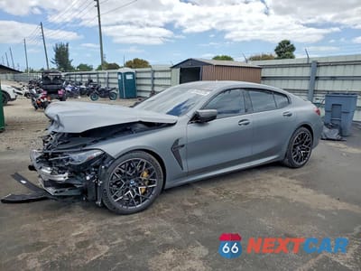 2025 BMW M8 WBSGV0C07SCV33680 - główne zdjęcie licytacji z USA - miniatura