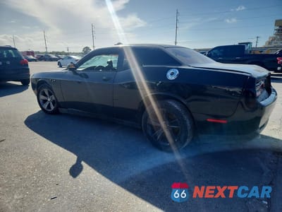 Drugie zdjęcie samochodu z przodu: 2016 DODGE CHALLENGER SXT VIN:2C3CDZAG4GH195452 - miniatura