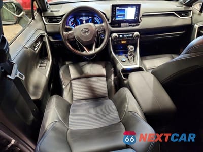 Zdjęcie 8 z 13 samochodu: 2020 TOYOTA RAV4 XSE VIN:JTMEWRFV1LJ038637 - miniatura