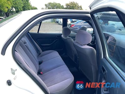 Zdjęcie 6 z 10 samochodu: 1993 TOYOTA CAMRY XLE VIN:JT2VK13E6P0152736 - miniatura