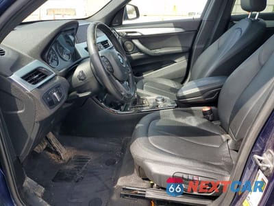 Zdjęcie 7 z 13 samochodu: 2016 BMW X1 XDRIVE28I VIN:WBXHT3C36G5F63784 - miniatura