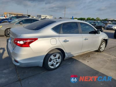 Trzecie zdjęcie samochodu z tyłu: 2017 NISSAN SENTRA S VIN:3N1AB7AP8HY324076 - miniatura