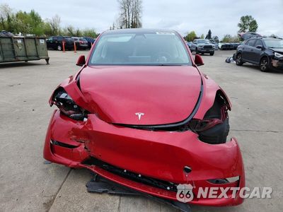 Piąte zdjęcie samochodu w środku: 2021 TESLA MODEL Y VIN:5YJYGDEE4MF118540 - miniatura