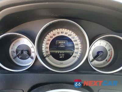 Zdjęcie 9 z 12 samochodu: 2013 MERCEDES-BENZ C 300 4MATIC VIN:WDDGF8AB3DG135939 - miniatura