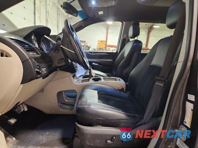 Zdjęcie 7 z 14 samochodu: 2016 DODGE GRAND CARAVAN SXT VIN:2C4RDGCG3GR353829 - miniatura