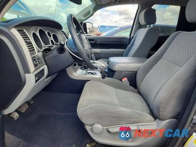 Zdjęcie 7 z 11 samochodu: 2013 TOYOTA TUNDRA GRADE VIN:5TFRM5F16DX066929 - miniatura