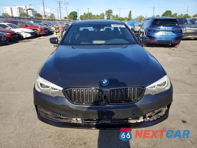 Piąte zdjęcie samochodu w środku: 2020 BMW 530 I VIN:WBAJR3C00LWW69312 - miniatura