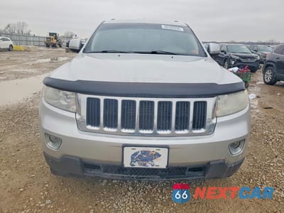 Piąte zdjęcie samochodu w środku: 2012 JEEP GRAND CHEROKEE VIN:1C4RJFAGXCC325115 - miniatura