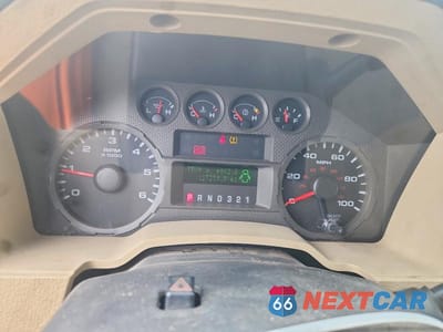 Zdjęcie 9 z 13 samochodu: 2008 FORD F350 SRW SUPER DUTY VIN:1FDSF30588EC32702 - miniatura