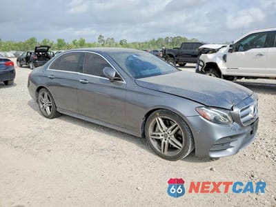 Czwarte zdjęcie samochodu z boku: 2018 MERCEDES-BENZ E 300 VIN:WDDZF4JB3JA366260 - miniatura