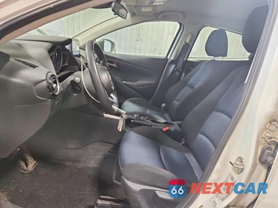 Zdjęcie 7 z 12 samochodu: 2020 TOYOTA YARIS HATCHBACK LE VIN:3MYDLBJV5LY701028 - miniatura