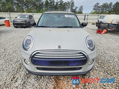 Piąte zdjęcie samochodu w środku: 2015 MINI COOPER VIN:WMWXM5C58F3A58369 - miniatura